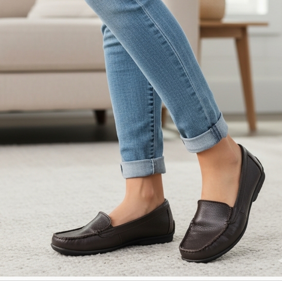 Flats - Picture 13 of 14